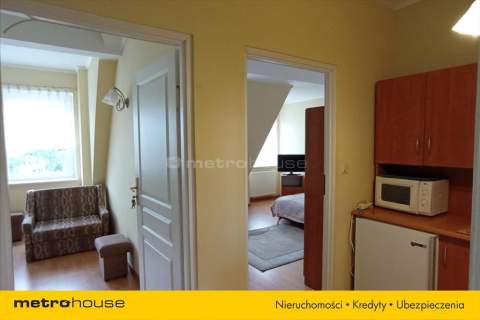 SŁONECZNY APARTAMENT W USTCE 700 METRÓW OD MORZA