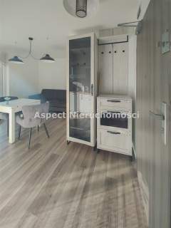 Na sprzedaż umeblowana kawalerka w Apartamentowcu