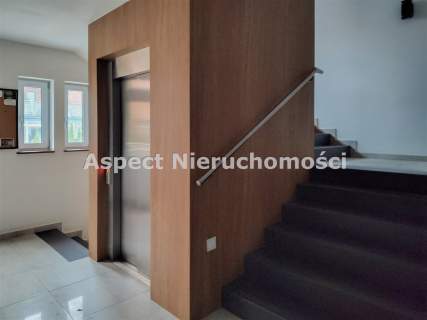 Apartament 2 pokojowy z ogródkiem 