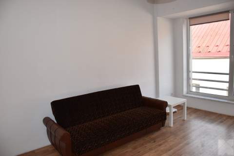 Mieszkanie w kamienicy na Sanockim Rynku - 42 m2