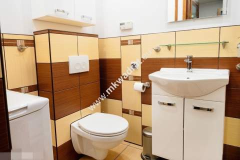 KLIMATYZOWANY 66 m lokal w super lokalizacji 