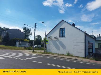 Budynek gotowy na biznes w Porębie przy DK78.