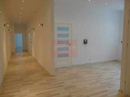Nieruchomość komercyjna do wynajęcia, 114 m2, Warszawa