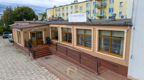 RESTAURACJA DZIAŁA I POSIADA ZAPLANOWANE IMPREZY 