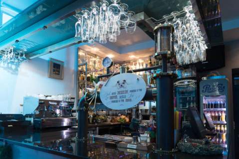 Obiekt restauracyjno - hotelowy