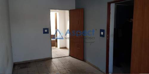 Wynajem - Pomorzany, hala 500 m2, z biurami