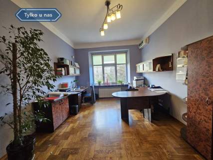 Lokal użytkowy 94,32 m2 w kamienicy Śródmieście