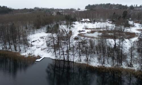 Klimatyczny dom z działką nad jeziorem Marąg