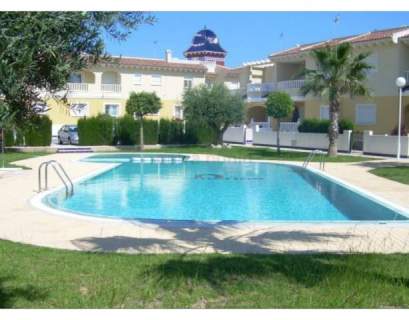 Apartament w Hiszpanii z prywatnym solarium i basenem
