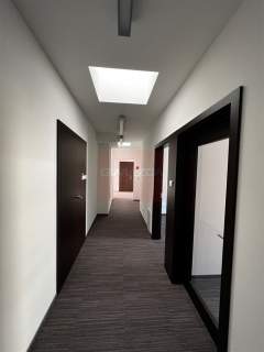 Nieruchomość komercyjna do wynajęcia, 126 m2, Warszawa