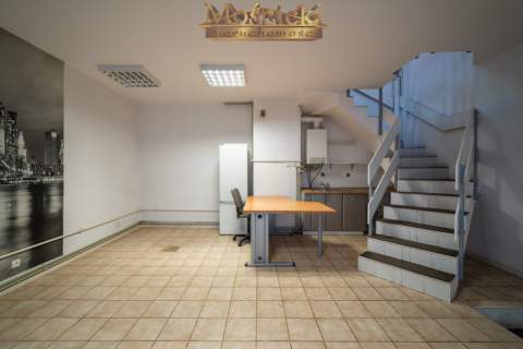 Sprzedam lokal 82 m2 Ursynów Natolin przy Rosoła