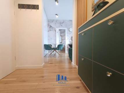 2-pokojowy apartament z klimatyzacją przy Porcie