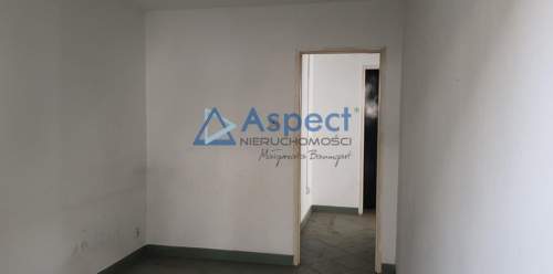 Wynajem - Pomorzany, hala 500 m2, z biurami