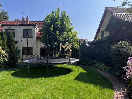Dom z pięknym ogrodem, 120m2, 5 pok