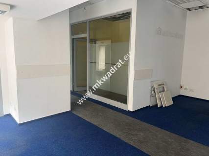 Lokal z dużą witryną 120 m2 Mokotów