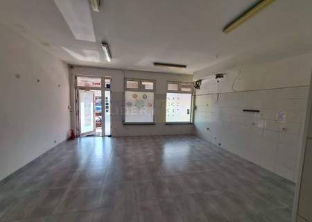 Nieruchomość komercyjna na sprzedaż, 90 m2, Warszawa