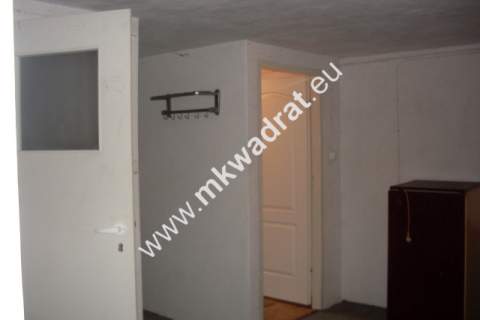 Lokal użytkowy na sprzedaż, 113 m2, Pass