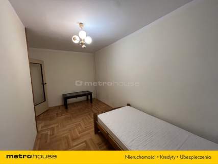 Przestronne, trzypokojowe mieszkanie w Jaśle.