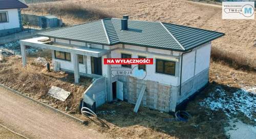 WYJĄTKOWY DOM NA WZGÓRZU W KIELCACH, PIĘKNY WIDOK 