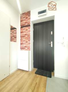 Wynajmę jasne 2 pokoje, pet friendly, Skarbnika 21