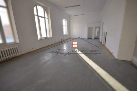 294m2 w centrum miasta, Galeria Jarosławska