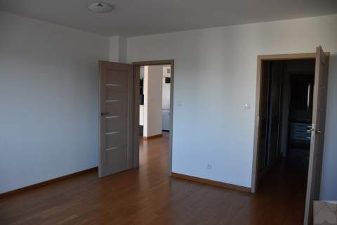 Mieszkanie w kamienicy 126 m2 na Rynku Sanockim