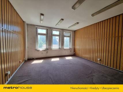 Unikatowy budynek - hostel, biura, magazyny