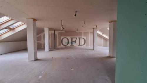 Nieruchomość komercyjna do wynajęcia, 150 m2, Smolec