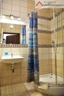 8 pokoi - Hotel/kwatery pracownicze - Grudzie
