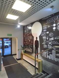 Nieruchomość komercyjna do wynajęcia, 643 m2, Warszawa