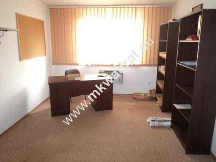 Do wynajęcia magazyn biuro o łącznej pow.500 m2