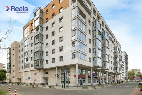3 pokoje oddzielna kuchnia apartamentowiec Stegny