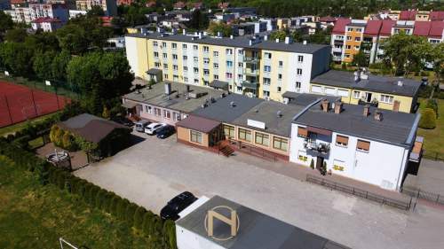RESTAURACJA DZIAŁA I POSIADA ZAPLANOWANE IMPREZY 