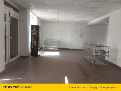 Budynek gotowy na biznes w Porębie przy DK78.
