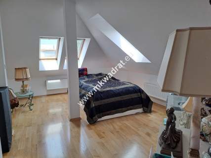 DOM 293m2 SERWIS SAMOCHODOWY 490m2