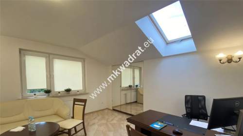 Bud. usługowy 360m2 - biura gabinety medyczn/kosm