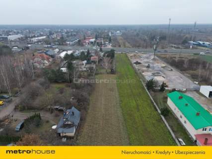 Działka z przeznaczeniem usługowo mieszkaniowym