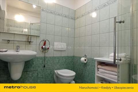 SŁONECZNY APARTAMENT W USTCE 700 METRÓW OD MORZA