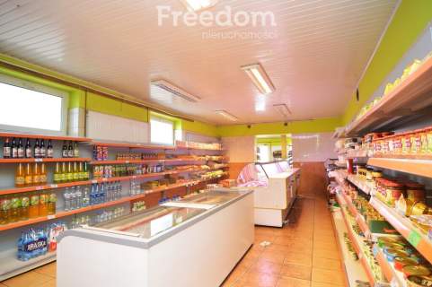 Lokal 170m2, 2 wejścia, parking Rynek Gorzkowice