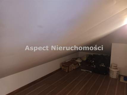 Nowoczesny dom z basenem