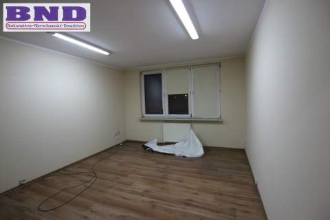 Nieruchomość komercyjna do wynajęcia, 100 m2, Gliwice