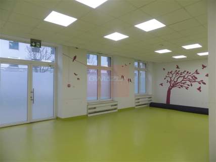 Nieruchomość komercyjna do wynajęcia, 130 m2, Warszawa