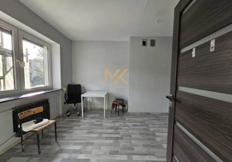 Dom 300m2, 9 pokoi