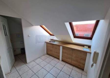 Nieruchomość komercyjna na sprzedaż, 90 m2, Warszawa