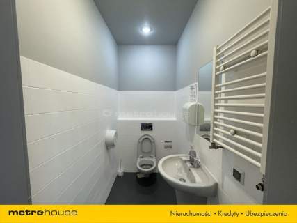 Nieruchomość komercyjna na sprzedaż, 640 m2, Łódź