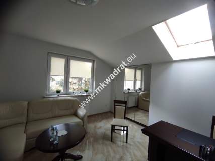 Bud. usługowy 360m2 - biura gabinety medyczn/kosm