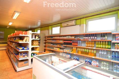 Lokal 170m2, 2 wejścia, parking Rynek Gorzkowice