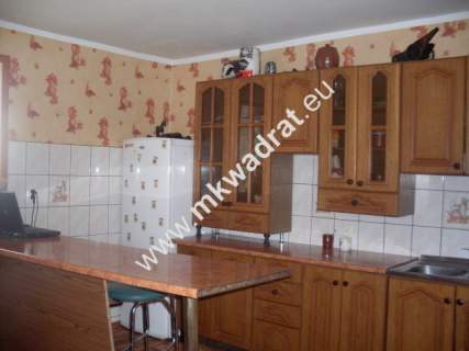Nieruchomość komercyjna na sprzedaż, 7200 m2, Kozery