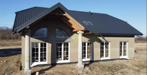 DOM Z GARAŻEM,6 POKOI,DZIAŁKA 1200 M2,POMIECHÓWEK