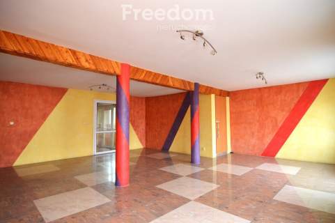 Lokal 41 m2 w centrum Gorzkowic 1 piętro